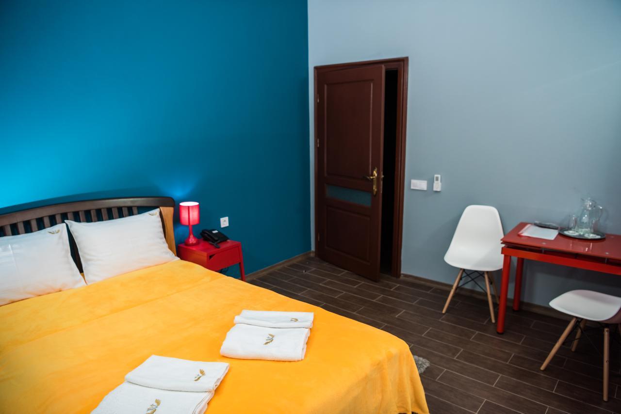 Hotel " Boutique " Uzhhorod Luaran gambar