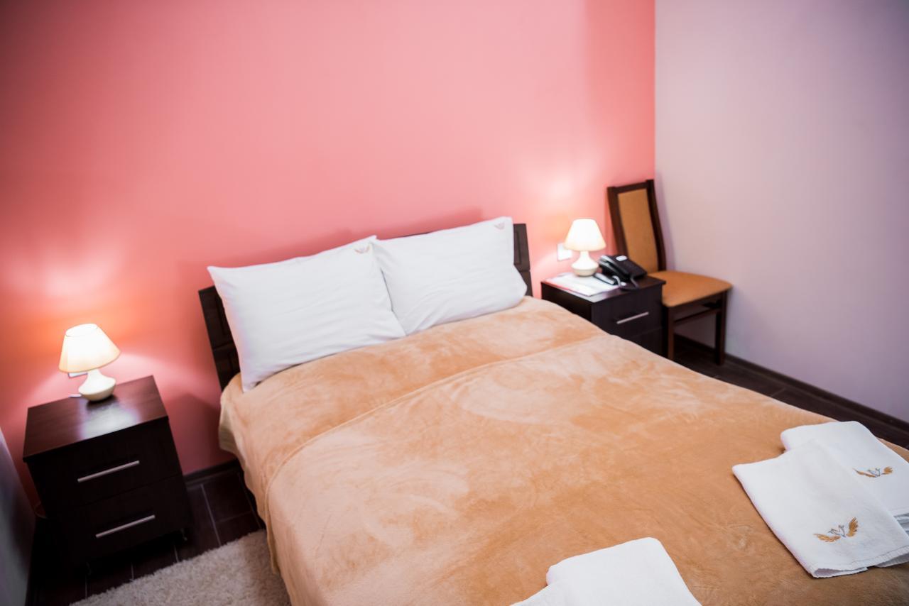Hotel " Boutique " Uzhhorod Luaran gambar