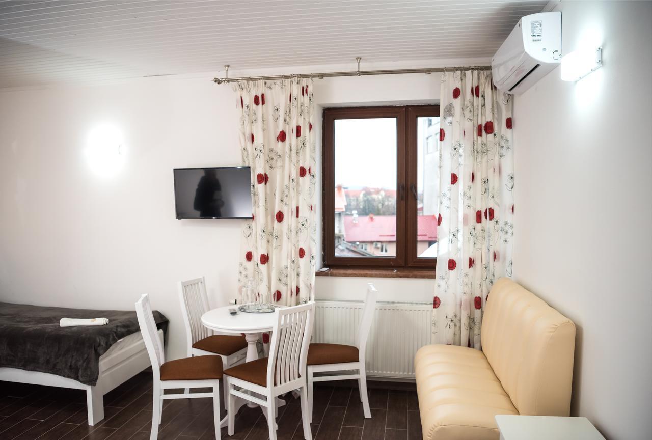 Hotel " Boutique " Uzhhorod Luaran gambar
