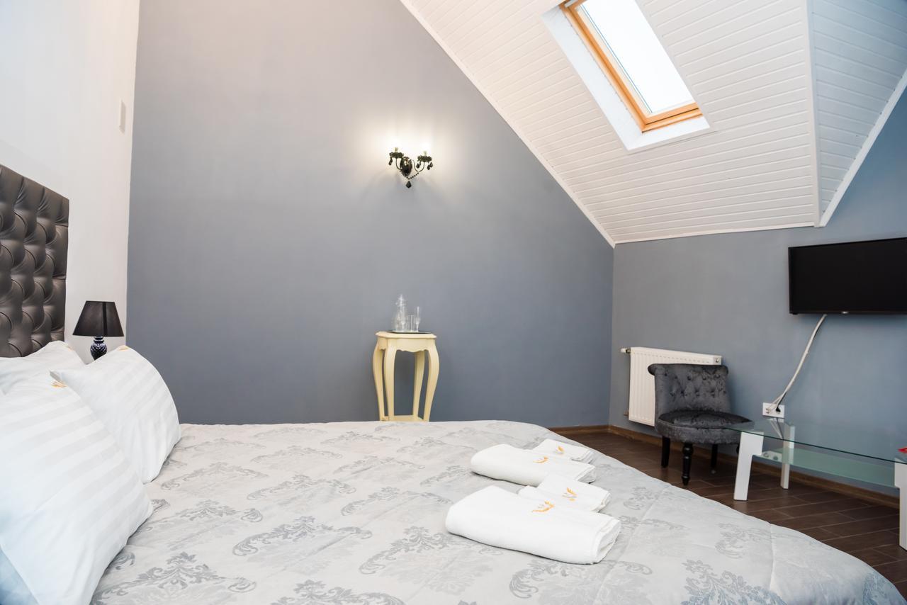 Hotel " Boutique " Uzhhorod Luaran gambar